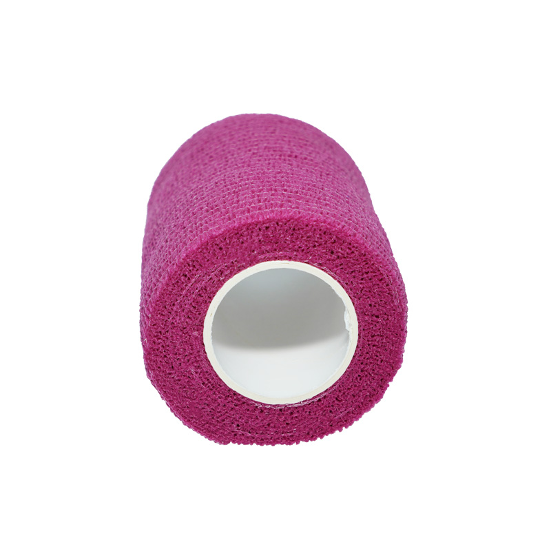 紫色の粘着包帯